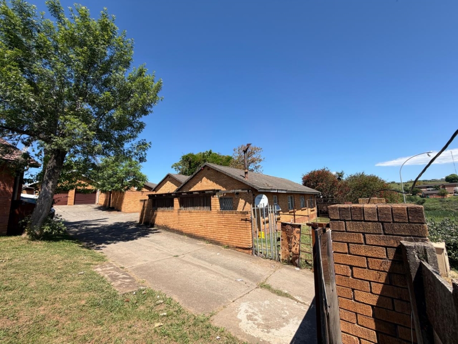 20 Bedroom Property for Sale in Southernwood Eastern Cape